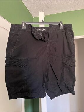 Plugg Black Men's Cargo Shorts